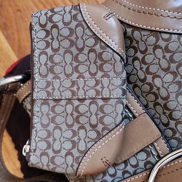 Like New Coach Vintage Leather & Canvas Soho Baguette plus coin purse & dust bag - Picture 7 of 15